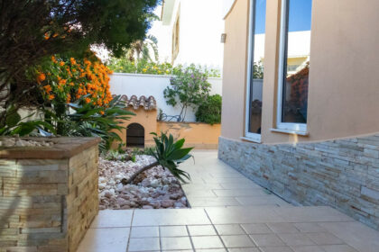 2f52a4db243a0b5f1176bf72befde1df - 82