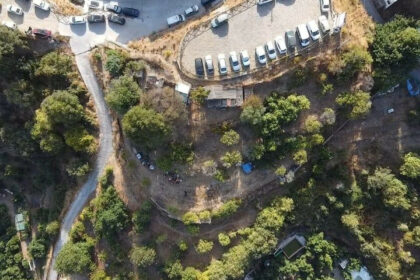 301937dce87cd9dced3832222fdce1bc - 2