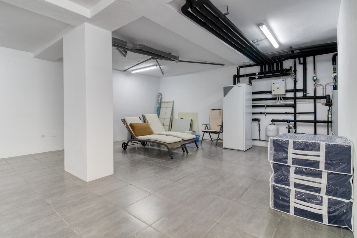 3059b0f76ceea17267c8ed028b0f5e07 - 27