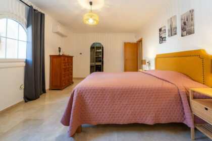 305aa6e16d856d682c90bcf771bdd804 - 89