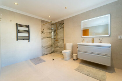 305aa6e16d856d682c90bcf771bdd804 - 92