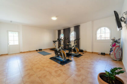 305aa6e16d856d682c90bcf771bdd804 - 93