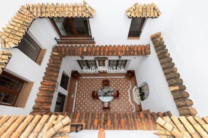 30802a371687e06ee9b8119a7d3124ac - 1