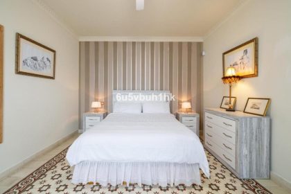 30802a371687e06ee9b8119a7d3124ac - 12