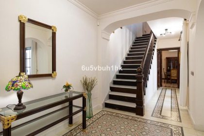 30802a371687e06ee9b8119a7d3124ac - 27