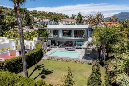 3091367a31a5b374ae46c9104c507683 - 3