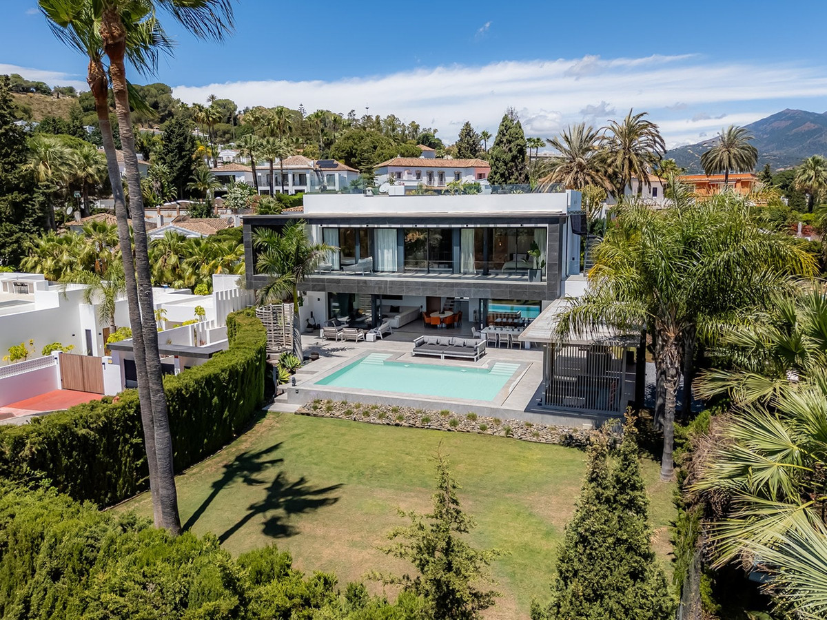 3091367a31a5b374ae46c9104c507683 - 3