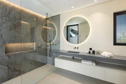 30e145155586346eb6fa3c91f4e48870 - 13