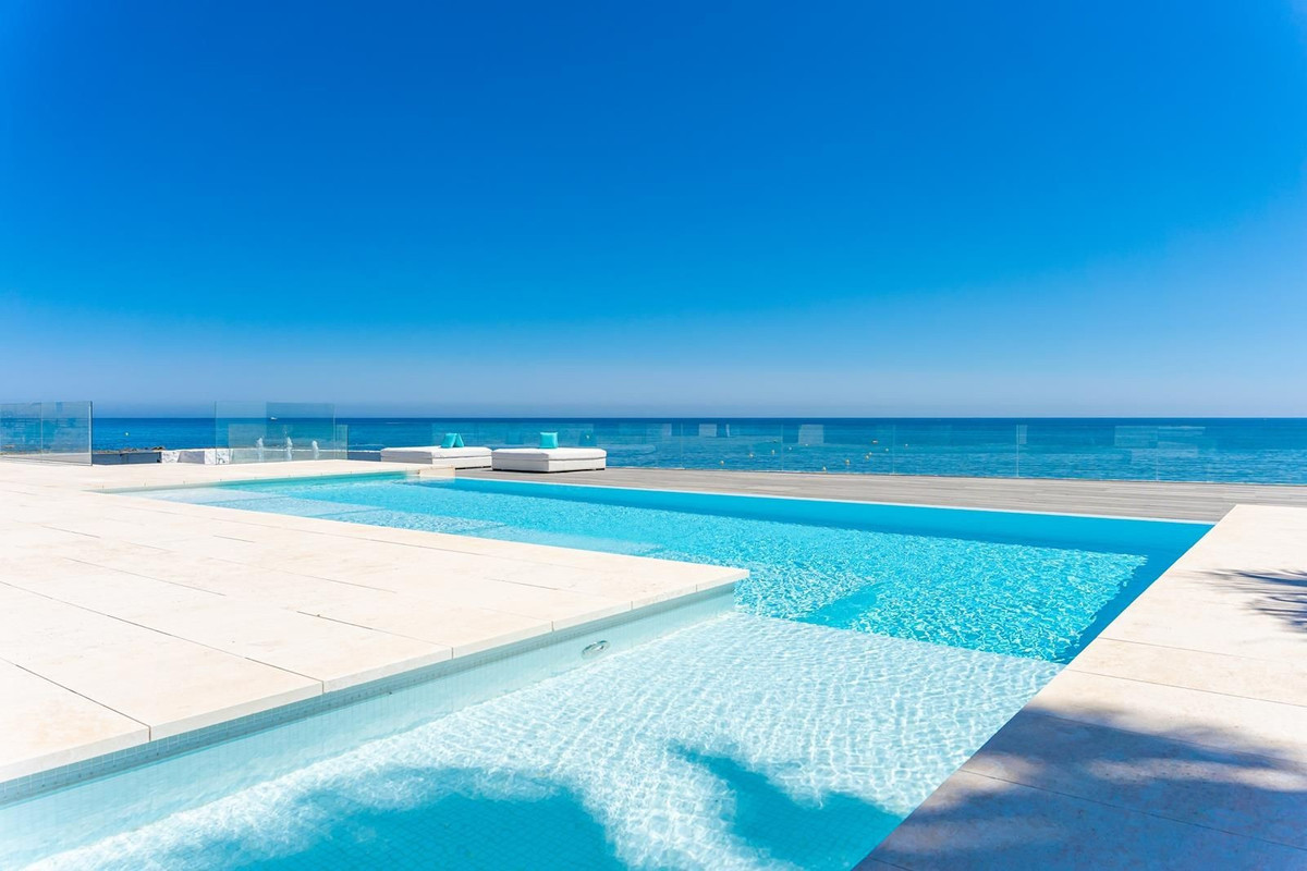 315b44f0403a5f6e2693b6e46c990161 - 10