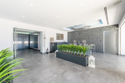 315b44f0403a5f6e2693b6e46c990161 - 19