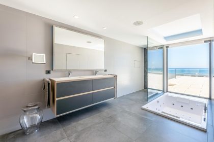 315b44f0403a5f6e2693b6e46c990161 - 26