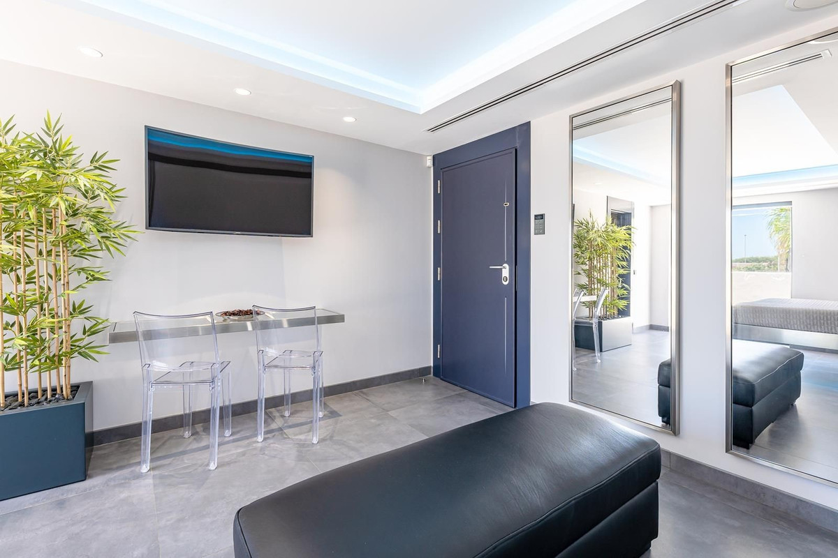 315b44f0403a5f6e2693b6e46c990161 - 39