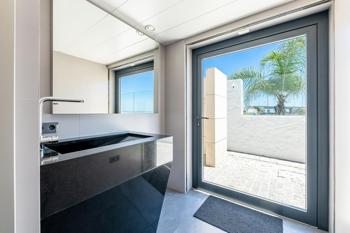 315b44f0403a5f6e2693b6e46c990161 - 48