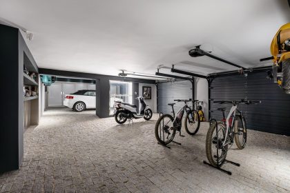 315b44f0403a5f6e2693b6e46c990161 - 52