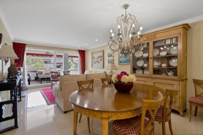 316782594a3f840482df519888ae0c08 - 19