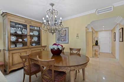 316782594a3f840482df519888ae0c08 - 20