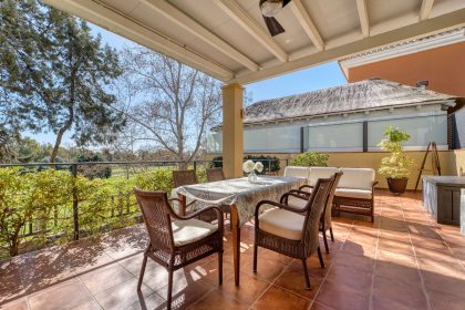 3188f73c966136f46e48335983698ba6 - 33