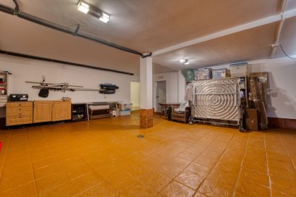 3188f73c966136f46e48335983698ba6 - 40