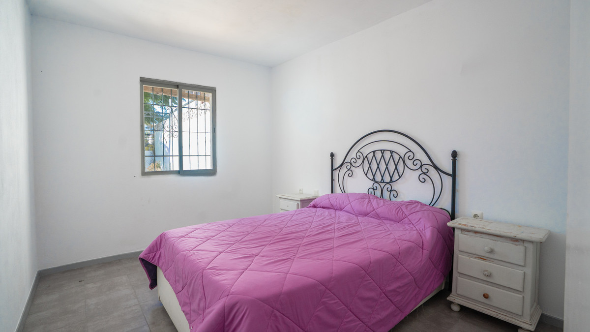 319ed18ec109c2f99b1ff06e4a17c05e - 4