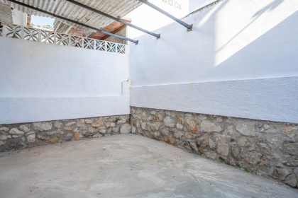 319ed18ec109c2f99b1ff06e4a17c05e - 7