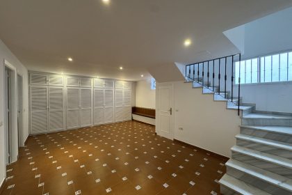 31a75b626059daa572dbece70779fdbc - 15