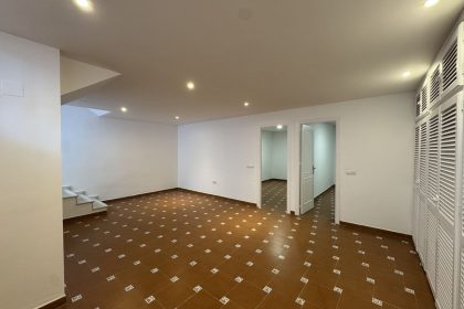 31a75b626059daa572dbece70779fdbc - 16