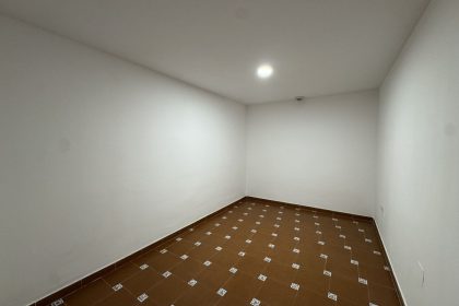 31a75b626059daa572dbece70779fdbc - 17