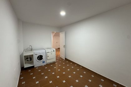 31a75b626059daa572dbece70779fdbc - 18