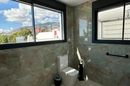 3226bca245badfc79ab66ab06a6961f8 - 13