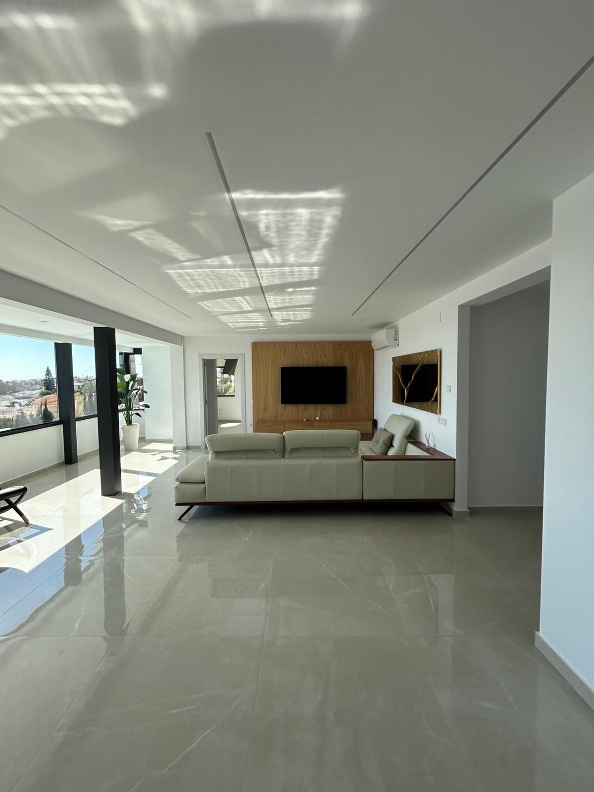 3226bca245badfc79ab66ab06a6961f8 - 5