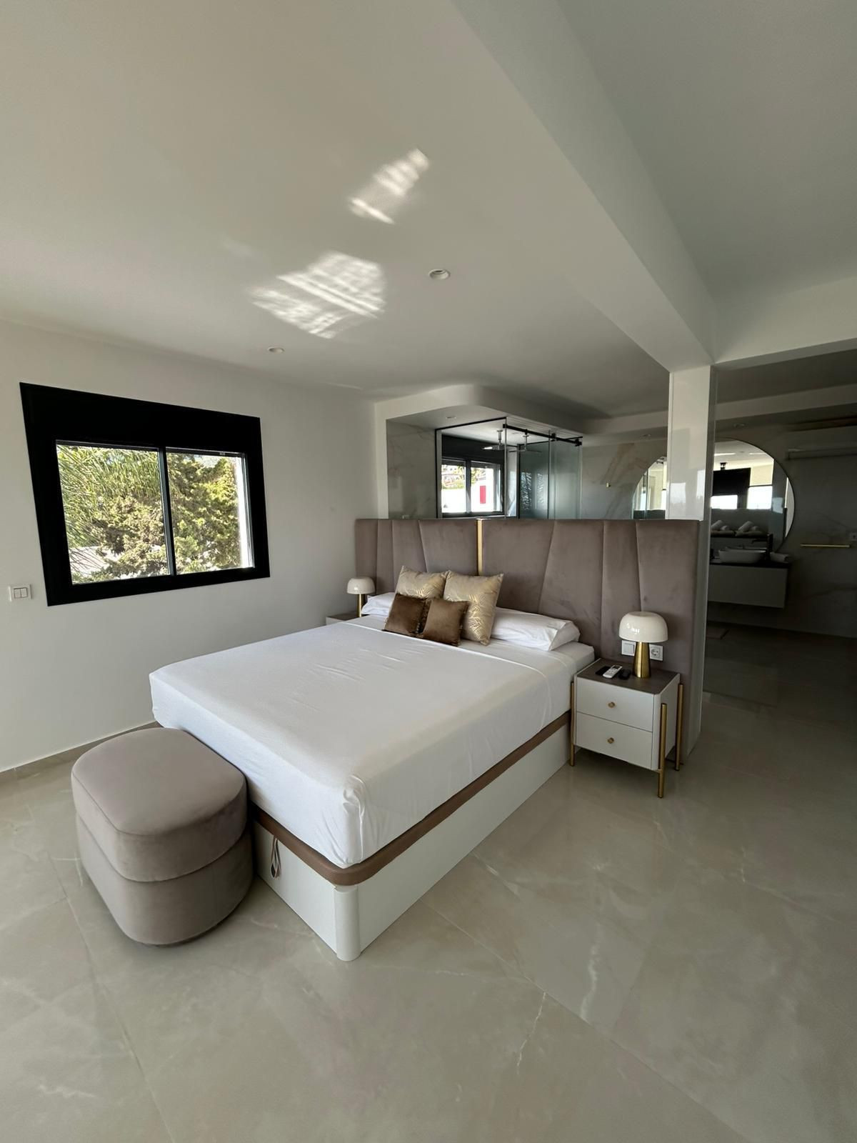 3226bca245badfc79ab66ab06a6961f8 - 8