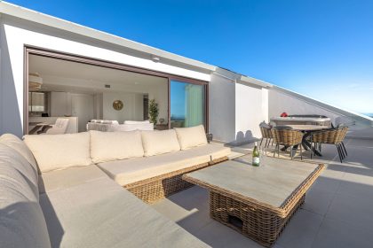 3232a6dee90e7adbff2c2f7e528a7b1c - 20