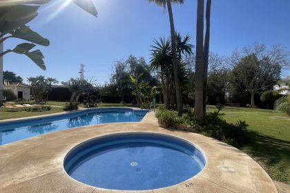 323886ed5f8e51f065a678b61bc7e912 - 18