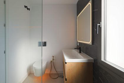 324836db8f39fbc96b218f8731404aef - 12