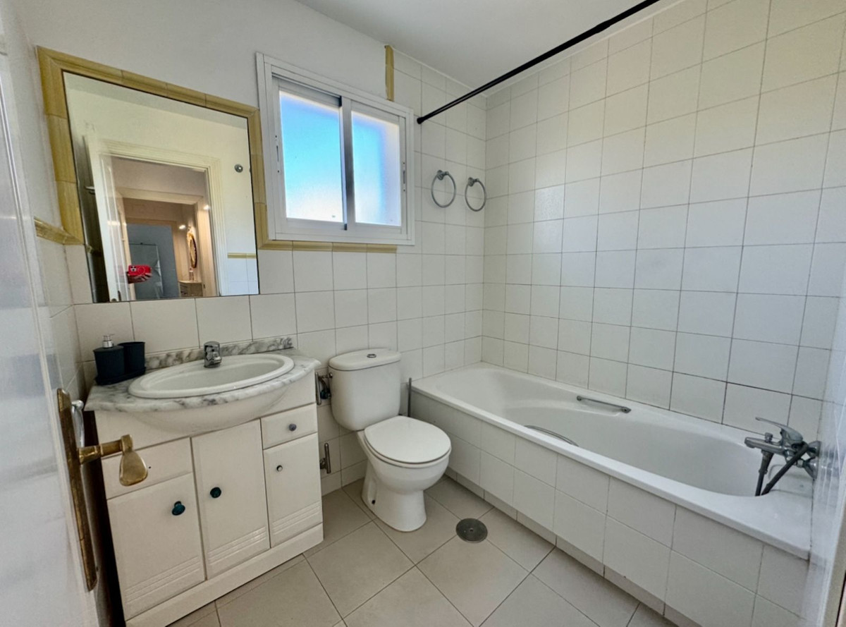 33308f38eb9f21761d4e3d554242d0ad - 14