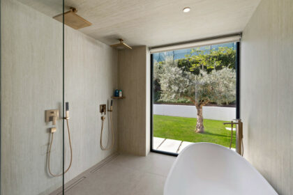 3379fbbd9a57742fc63a3163e1beceed - 16