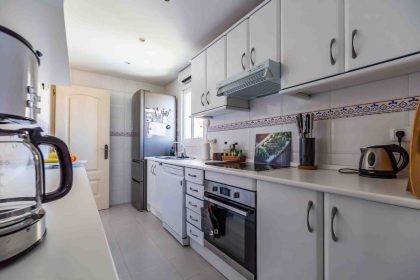 337c2e59836a578709a05c26de01e9a6 - 14