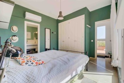 337c2e59836a578709a05c26de01e9a6 - 18