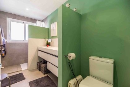 337c2e59836a578709a05c26de01e9a6 - 22