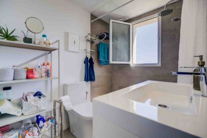 337c2e59836a578709a05c26de01e9a6 - 35