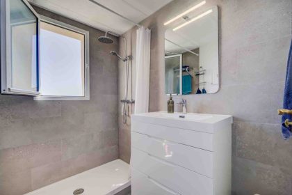 337c2e59836a578709a05c26de01e9a6 - 36