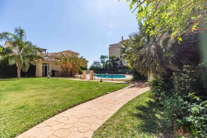 337c2e59836a578709a05c26de01e9a6 - 70