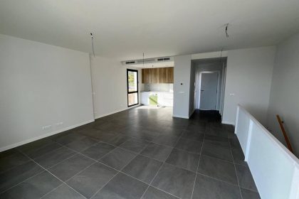 3404a755ce02578dc5b3e653813a57e4 - 10