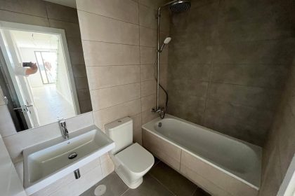 3404a755ce02578dc5b3e653813a57e4 - 18