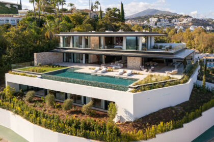 341edaa695b4ea7cb4e24d976115cfef - 54