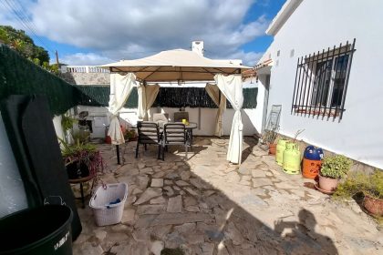 3444a072dc1c18a3896fbc4a95a1f2d6 - 18