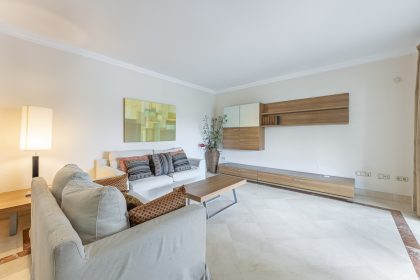 347e7e926f244f50d9fa85d6f516db99 - 11