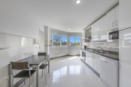 347e7e926f244f50d9fa85d6f516db99 - 14