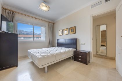 347e7e926f244f50d9fa85d6f516db99 - 29