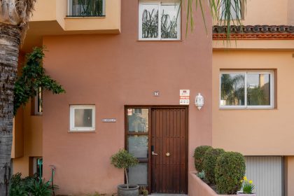 34ec6f6a6d3c2315ca52ee19c2427498 - 31